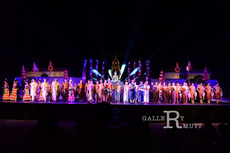 20151125-Loy Kratong_97.JPG